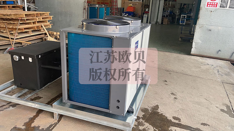 【視頻】半導體行業(yè)精密儀器清洗用超純水熱泵恒溫系統(tǒng)
